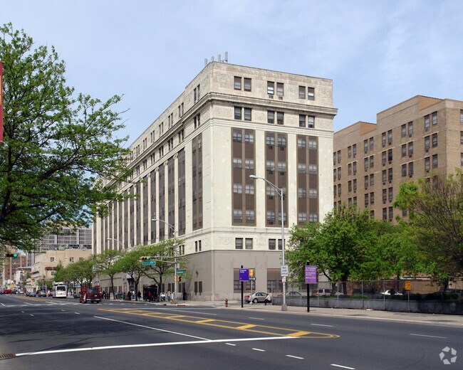 Essex Plaza I 1060 Broad St Newark NJ 07102 Apartment Finder