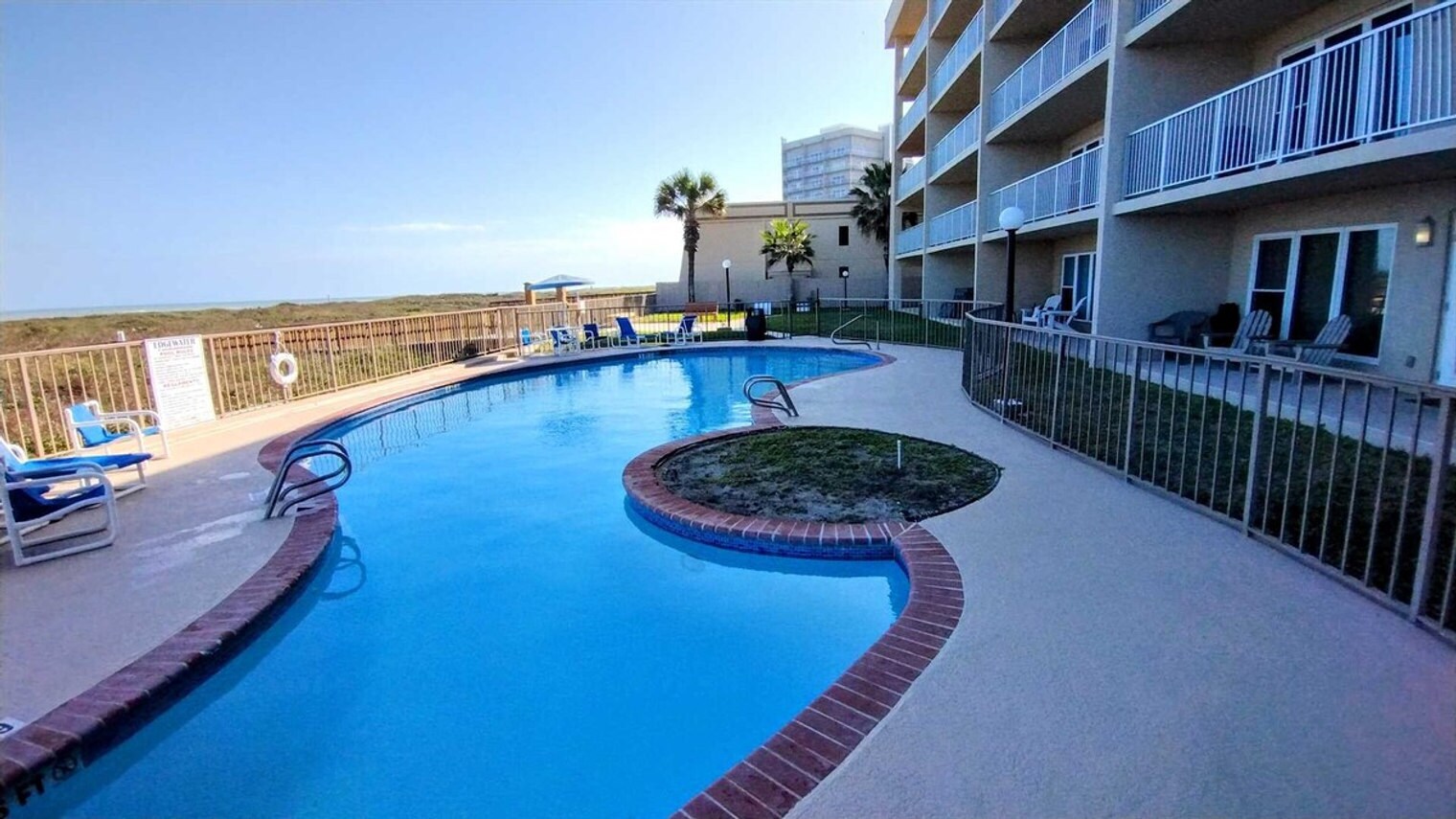 Building Photo - 2216 Gulf Blvd