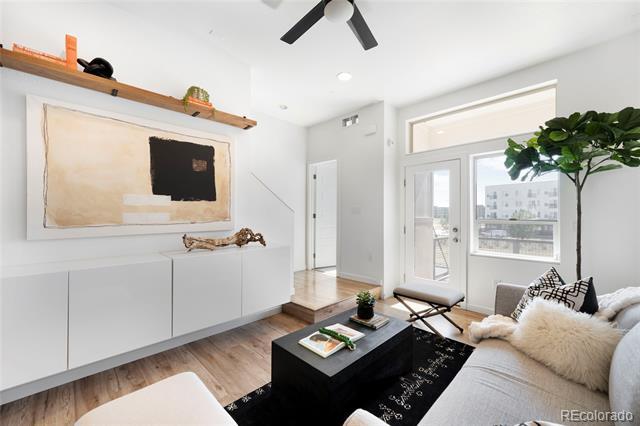 Building Photo - 9033 E Northfield Blvd