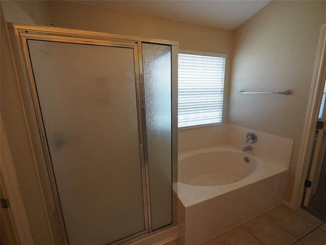 Building Photo - 14501 Wharton Park Trail