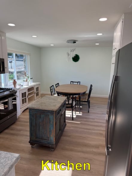 Building Photo - 4074 Vista Calaveras St