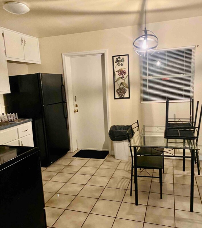 Building Photo - 2049 NW 36th Ave