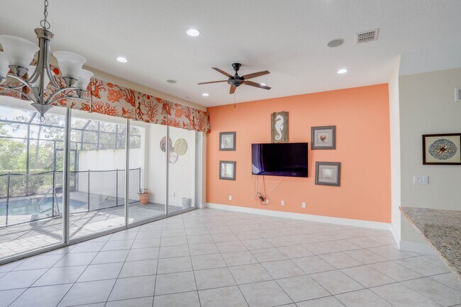 Building Photo - 510 Captiva Dr