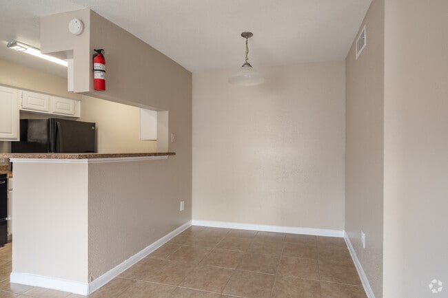 1BR, 1BA - 504SF - Breckenridge At Cityview