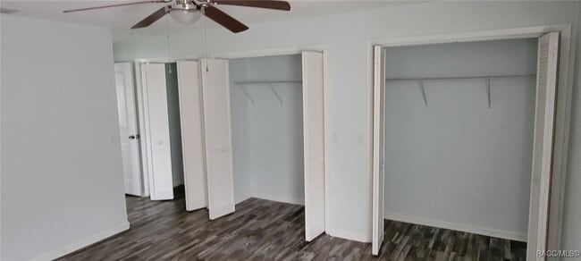 Building Photo - 234 W Valerian Pl