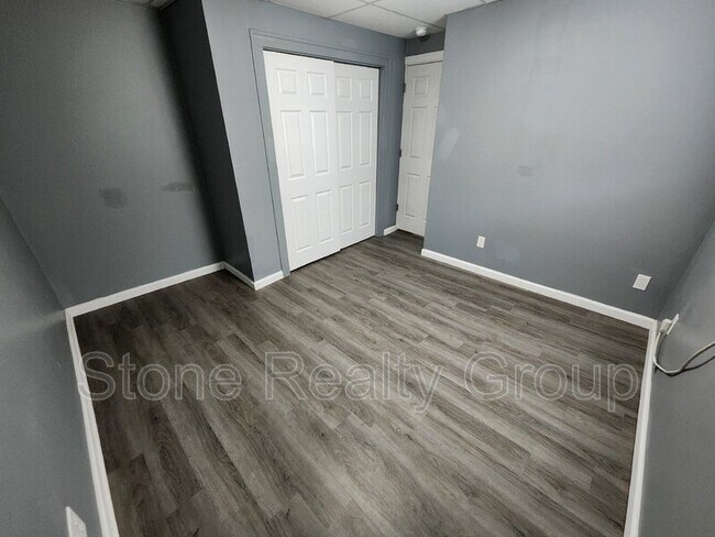 Building Photo - 2333 N 14th St