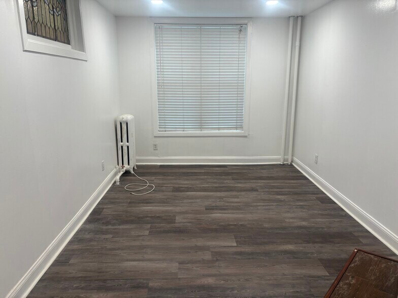 Building Photo - 120 Glenwood Ave