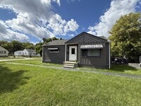 Building Photo - 1412 N Ballenger Hwy