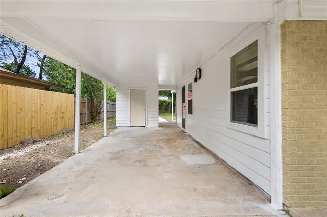 Building Photo - 1513 Park Pl