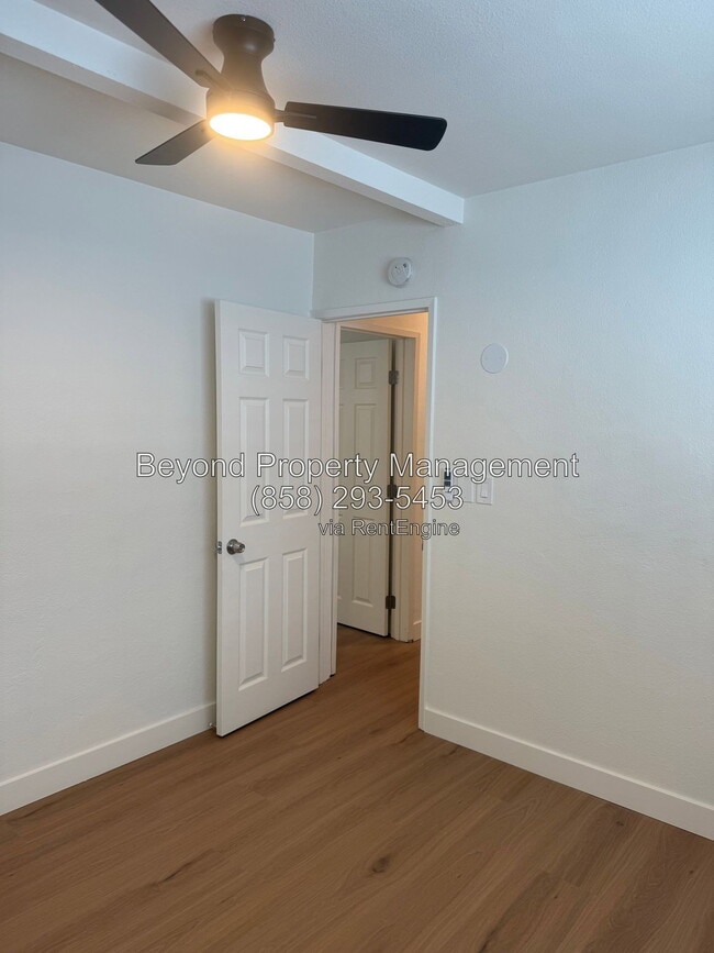 Building Photo - 2704 Highland Ave