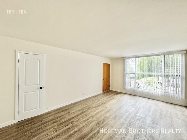Building Photo - 5059 20th St