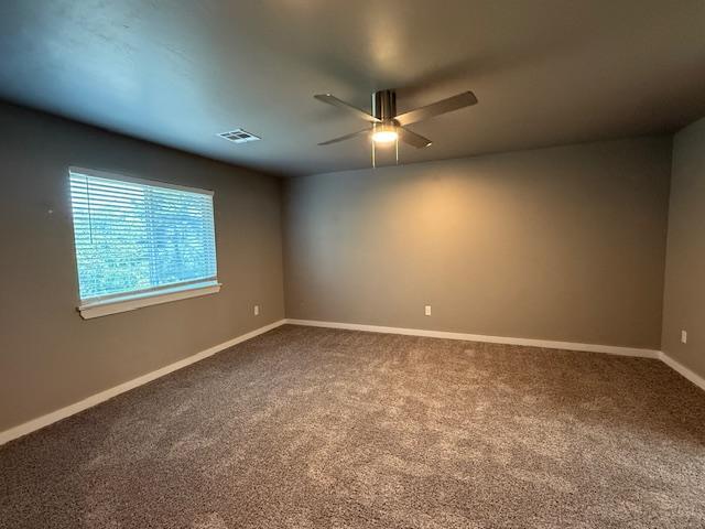 Building Photo - 632 Abadan Dr