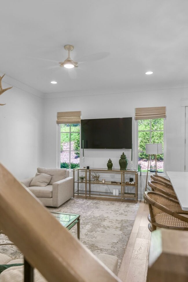 Building Photo - Luxury Townhome Living in Moores Mill — Style, Comfort & Prime Auburn Convenience