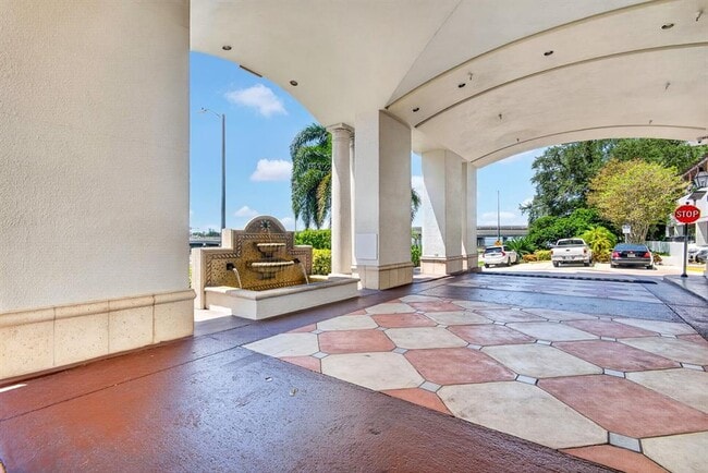 Building Photo - 345 Bayshore Blvd