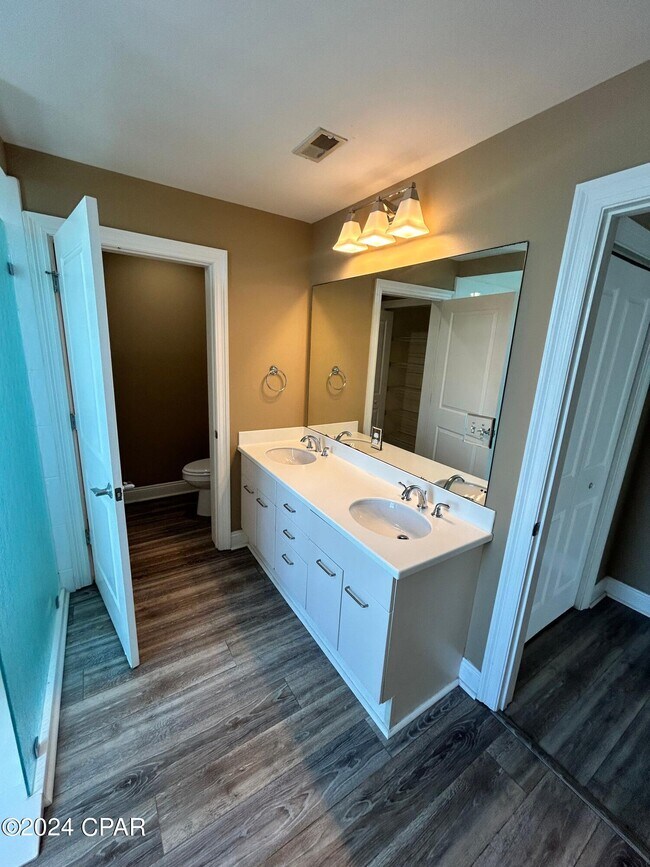 Building Photo - 6422 US-98