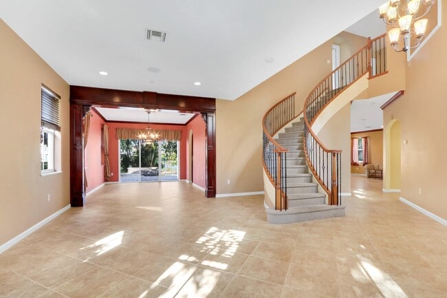 Building Photo - 3043 Hartridge Ter