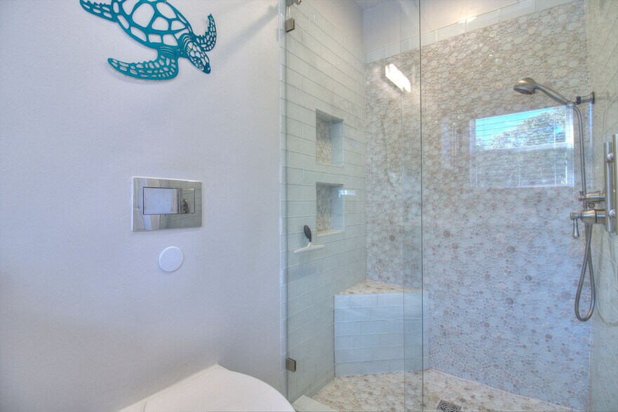Building Photo - 9689 Stillwater Ct