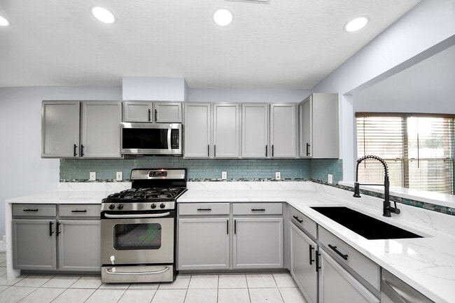 Building Photo - 2604 Eldridge Park Way