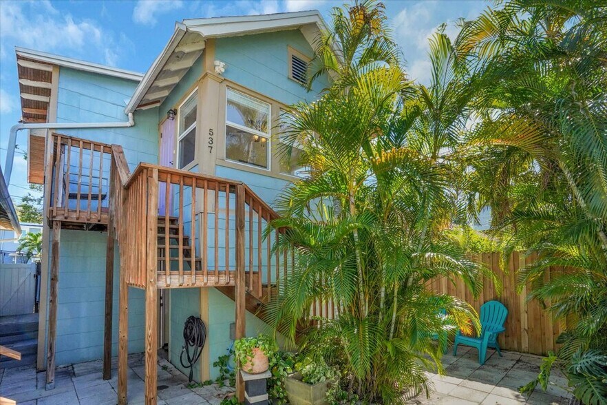 Building Photo - 537 6th St N