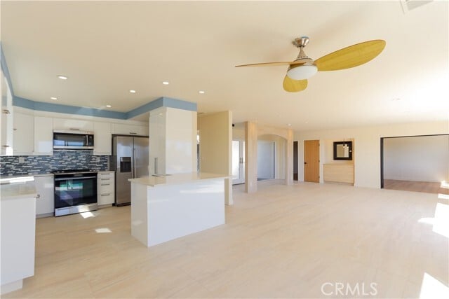 Building Photo - 4023 Calle Mayo