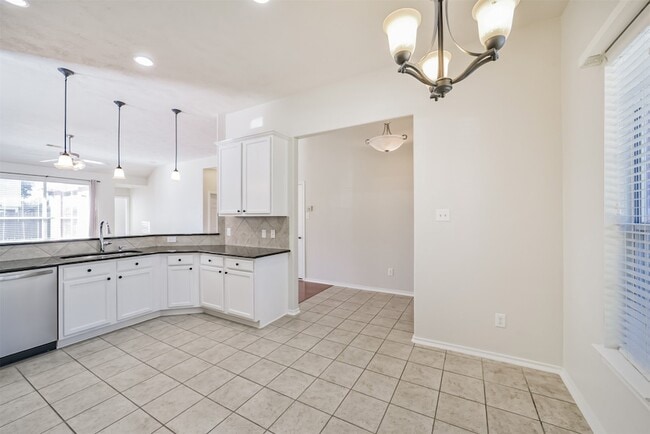 Building Photo - 21819 Silent Jasmin Ct