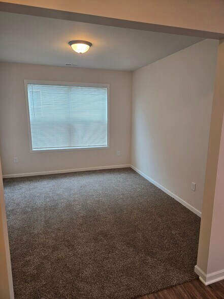 Flex Room, Office - 4426 Squaw Valley Dr