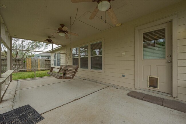 Building Photo - 16715 Red Falls Cir