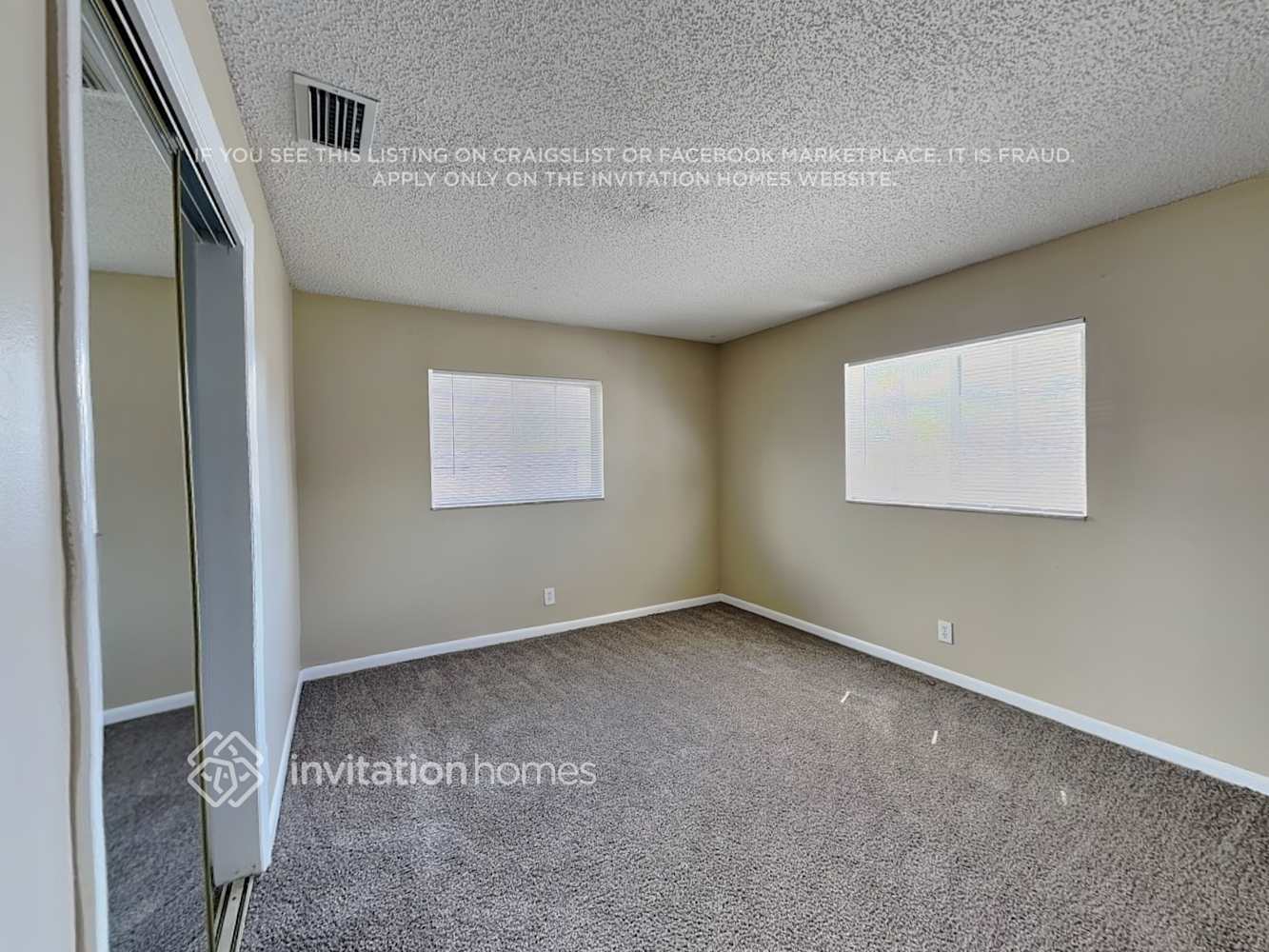 Building Photo - 208 NW 80th Ave