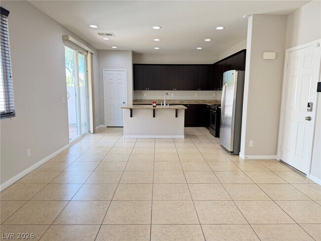 Building Photo - 3960 W Monaco View Dr