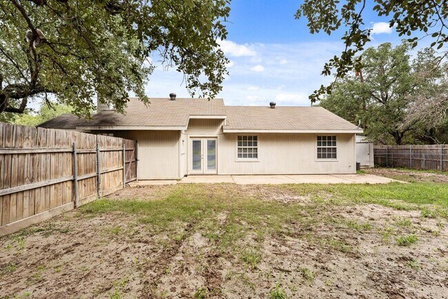 Building Photo - 10 Rawhide Cir
