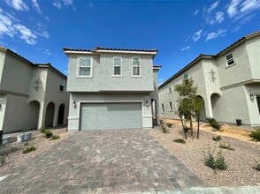 Building Photo - 8211 Lantana Spgs St