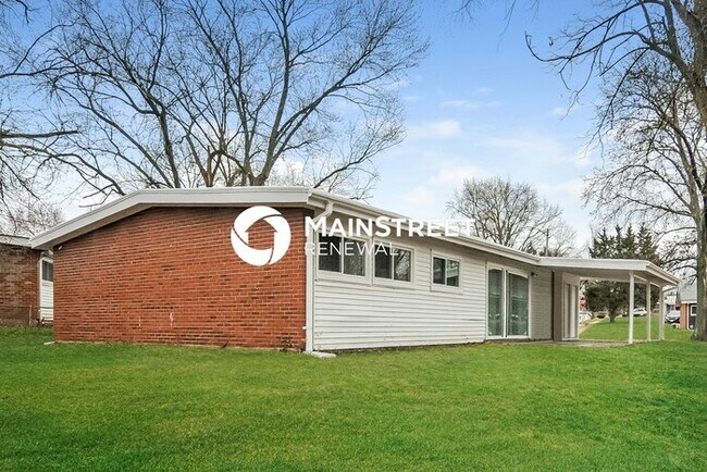 Building Photo - 3 Bedroom Pet-Friendly Home in St. Louis, ...