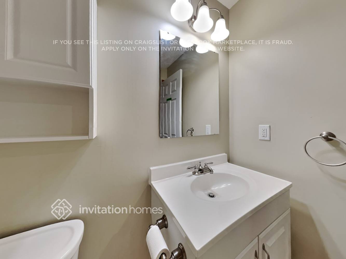 Building Photo - 11169 Walnut Ln