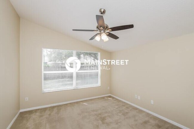 Building Photo - 3 Bedroom Pet-Friendly Home in MELBOURNE, FL with Main Street Renewal