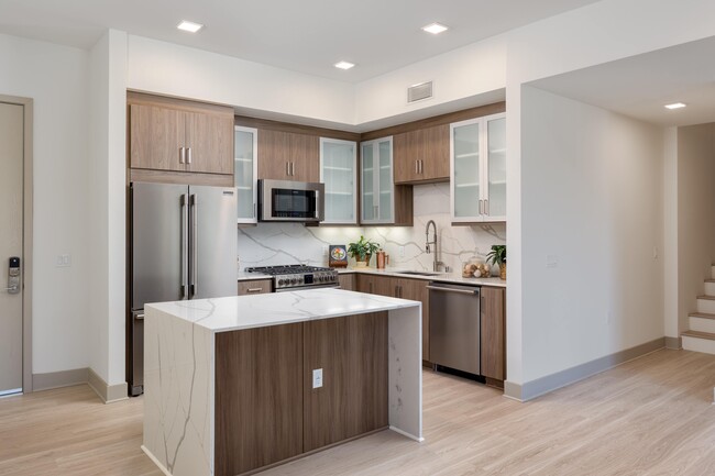 Kitchen | Penthouse B ONE - The 6800