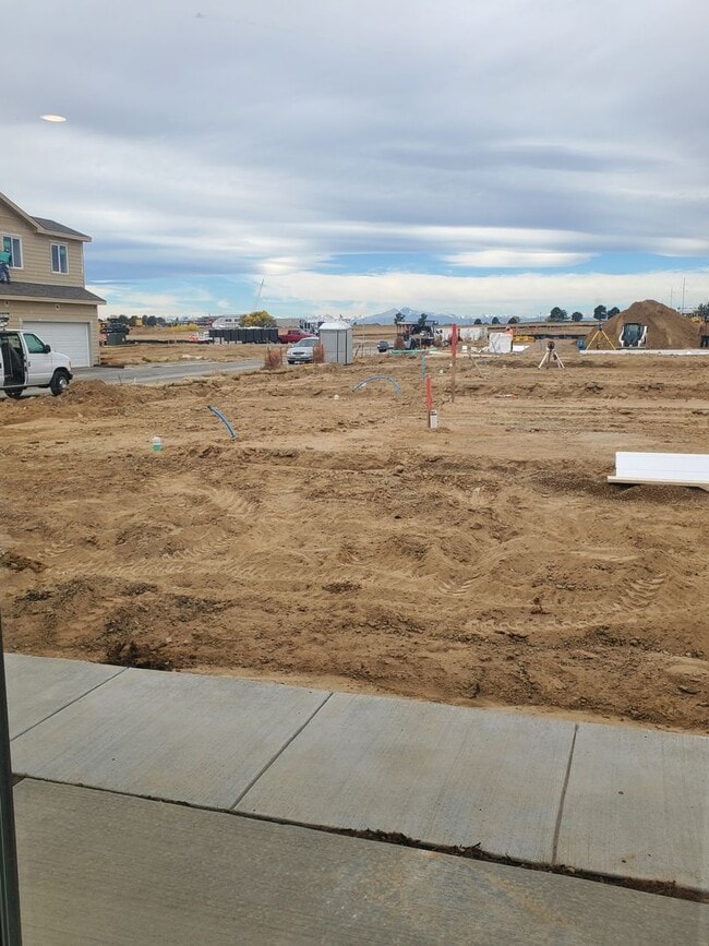 Building Photo - Updated and Bright 3 Bedroom Townhouse in Greeley!