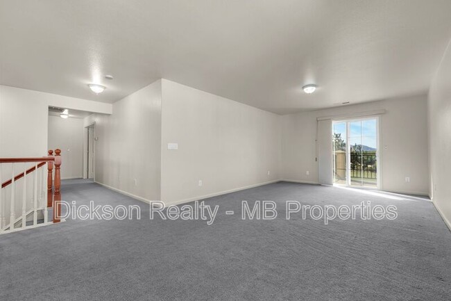 Building Photo - 2447 Anqua Dr