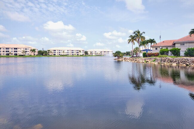 Building Photo - 9100 Southmont Cove