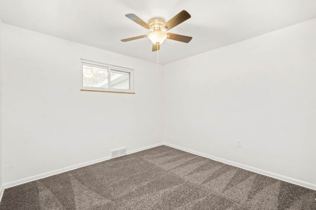 Building Photo - AVAILABLE APRIL 1ST! RENOVATED 3-bedroom!