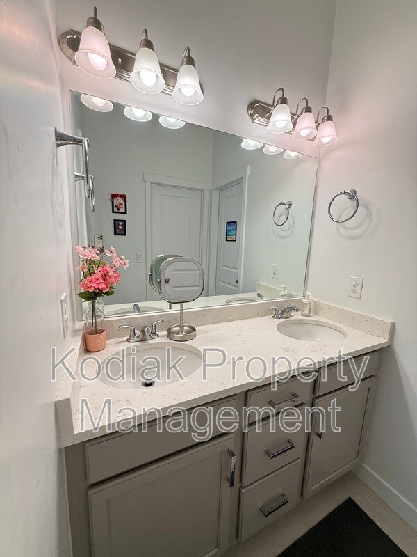 Building Photo - 5311 Canary Grass Wy