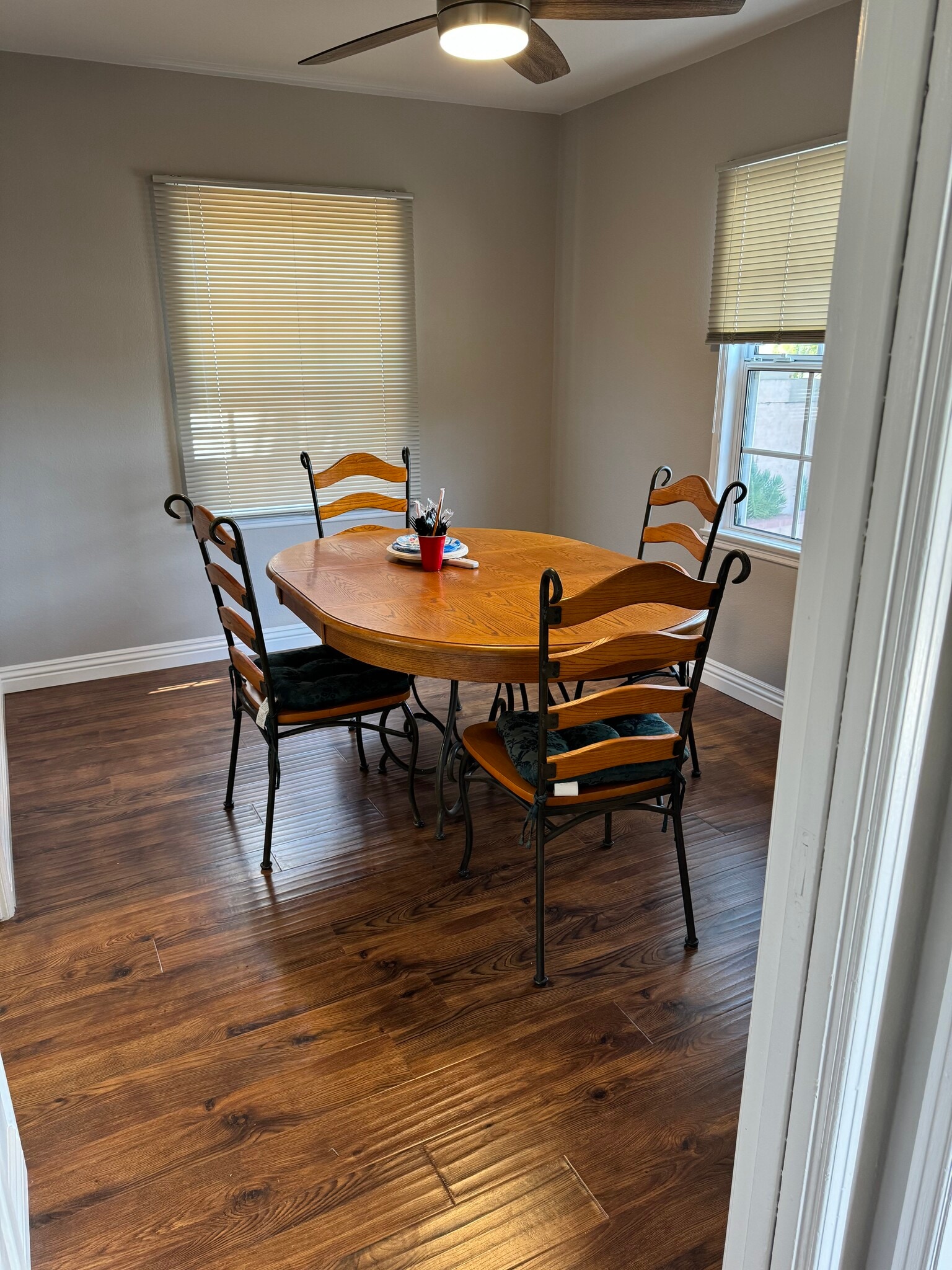 Dining Room - 6247 Oak Crest Way