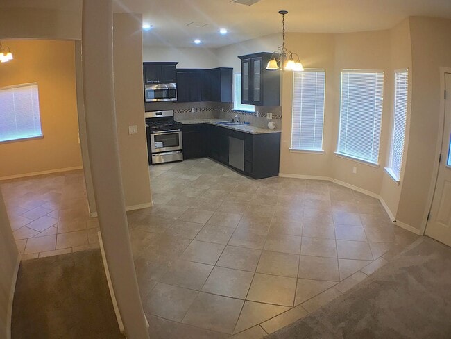 Building Photo - Northeast El Paso/Sandstone Ranch 4 bed Re...