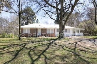 Building Photo - Incredible Value in the Desirable Shannon Road Area – Beautifully Renovated 3BR/2BA!