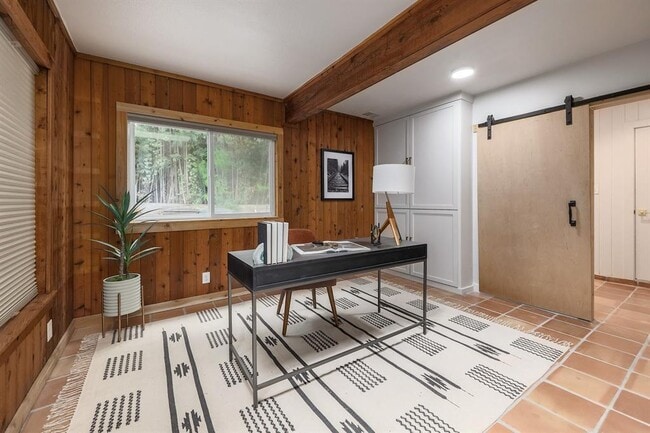 Building Photo - 3006 Burning Oak Dr