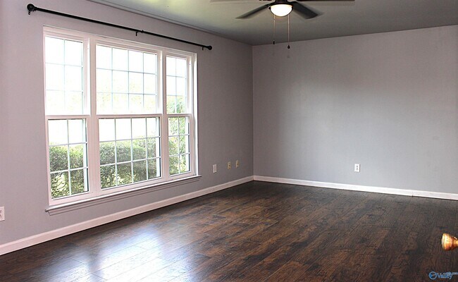 Building Photo - 351 Waters Edge Ln