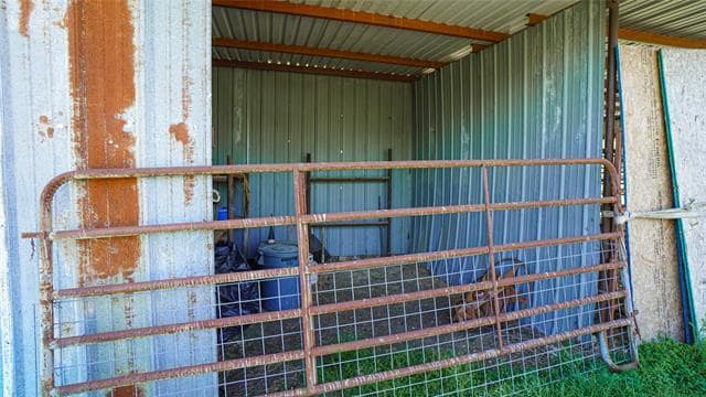 Building Photo - 19761 TX-34