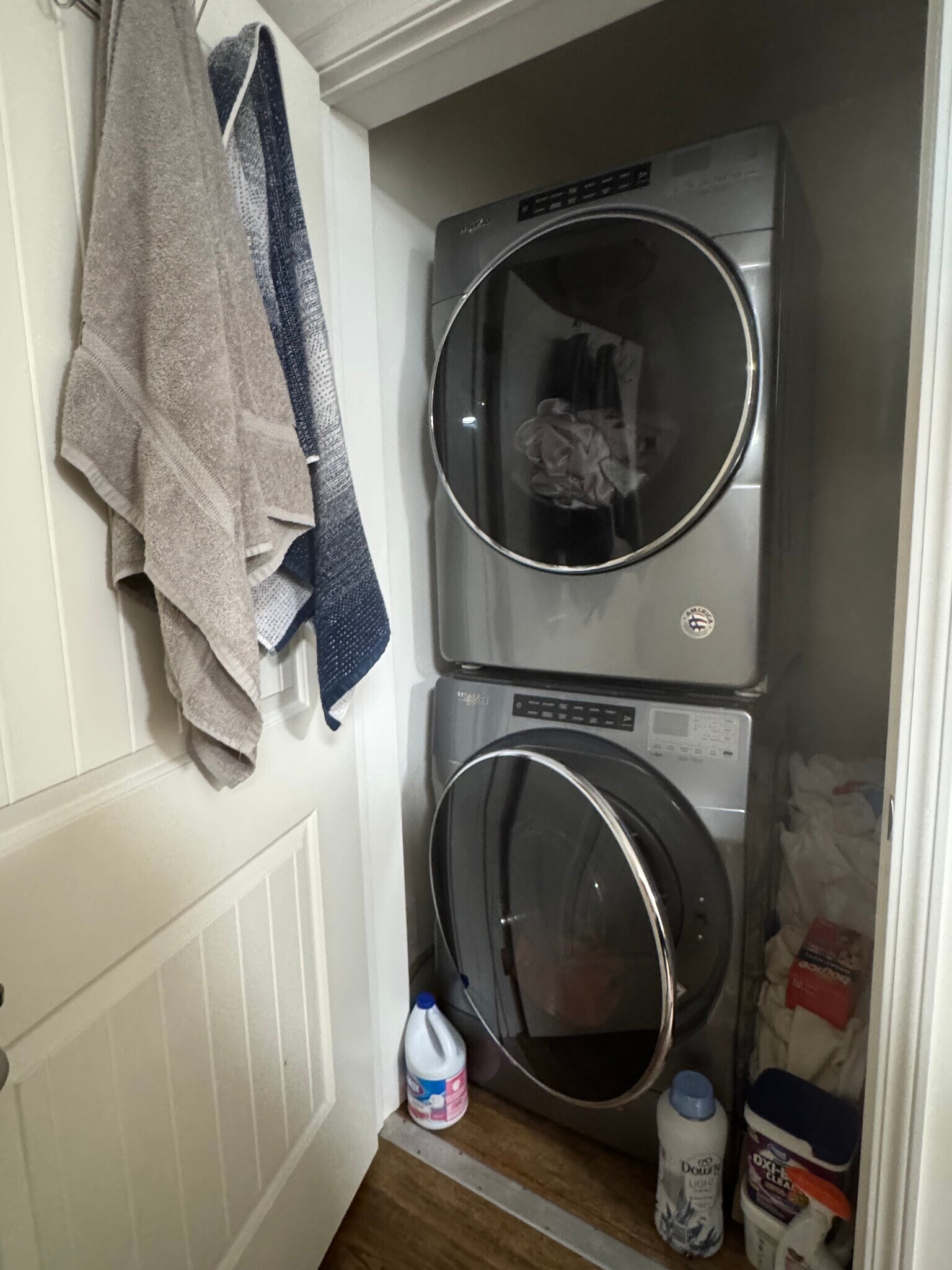 Washer & Dryer Hookup in Hallway Closet - 8824 PA-405