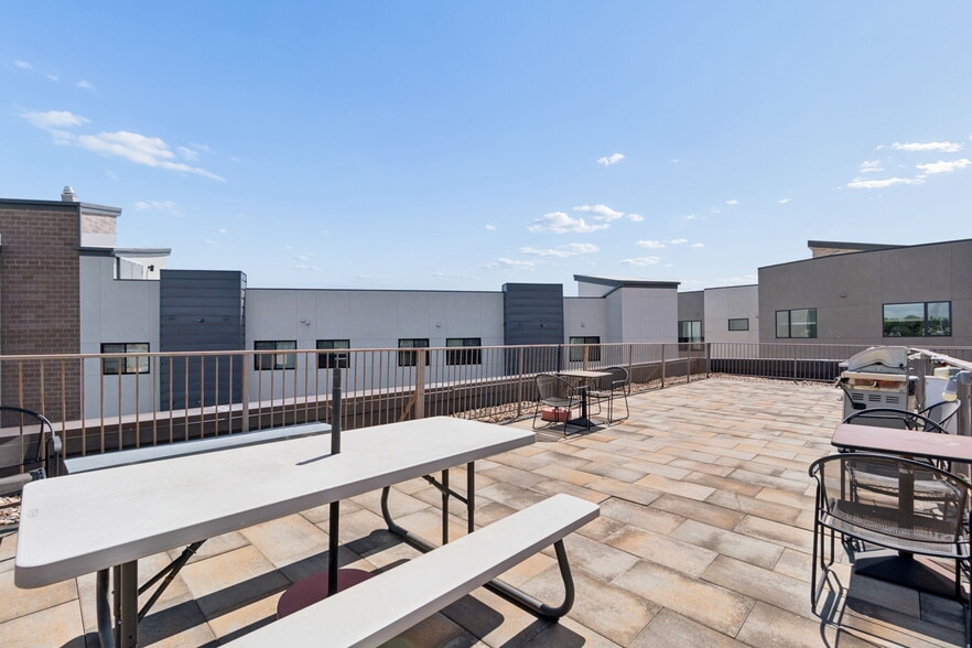 Building Photo - 2899 N Speer Blvd