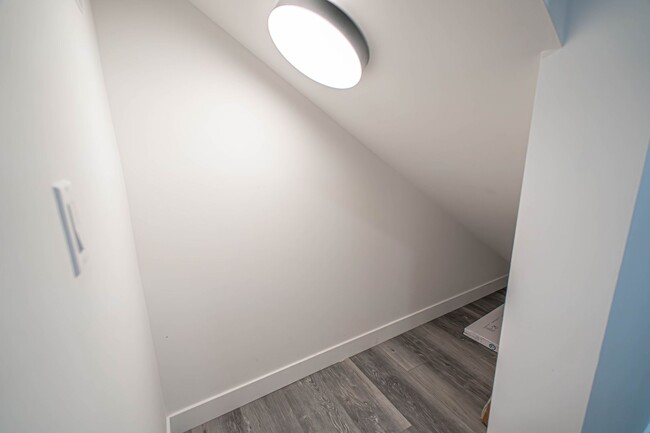 Building Photo - ADU 2 Bedroom for Rent in Sylmar!