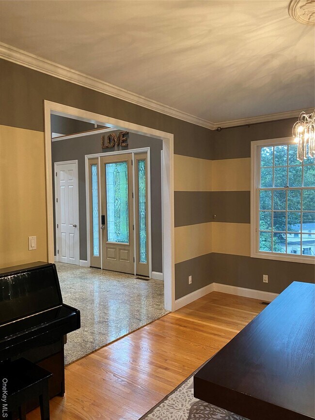 Building Photo - 24 Wilafra Pl